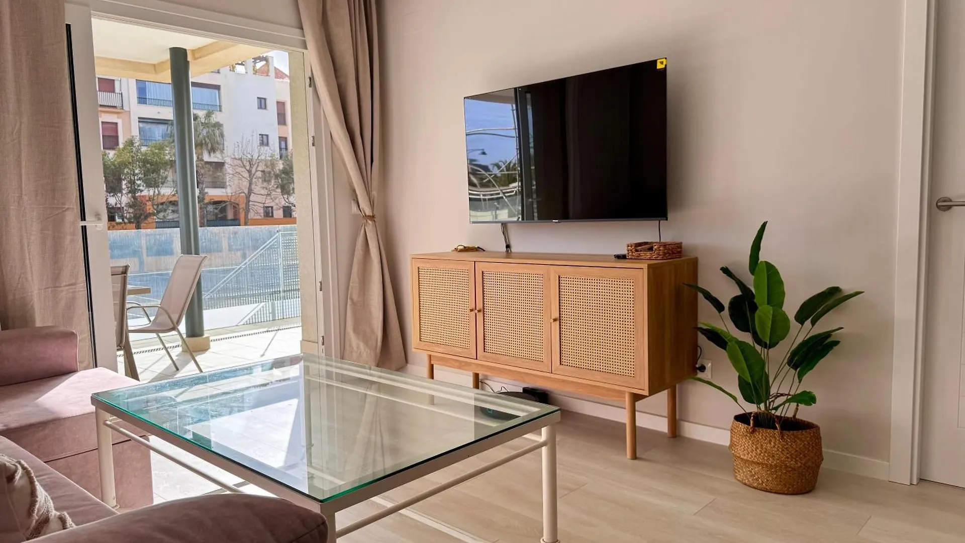 Residencial Los Camaleones - Isla Canela